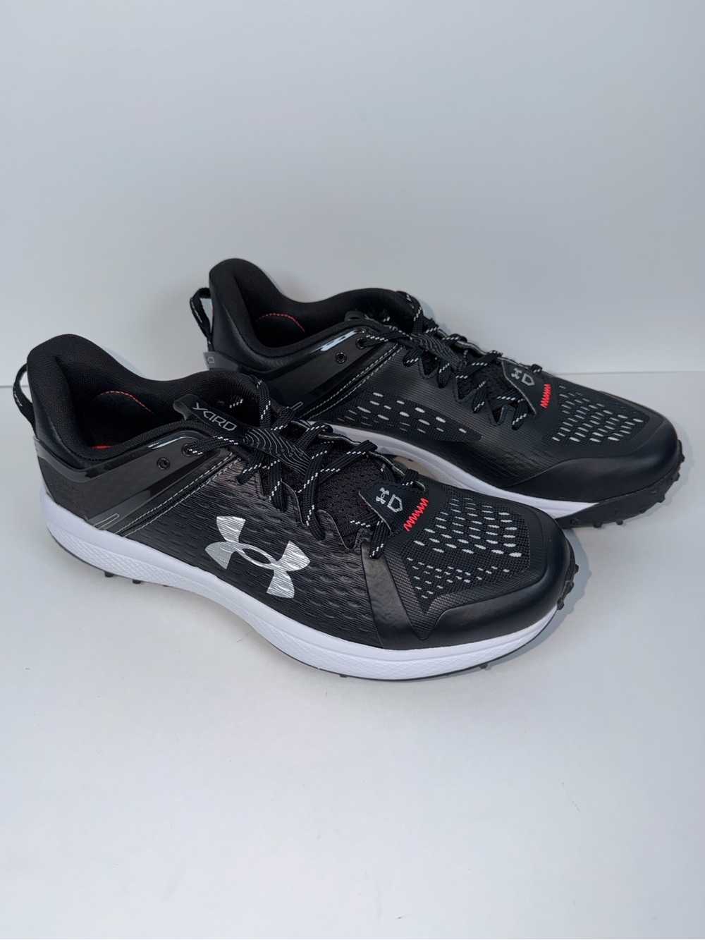 Under Armour Yard Low MT Baseball Turf Shoes Black White Men's 10.5 3025593-001